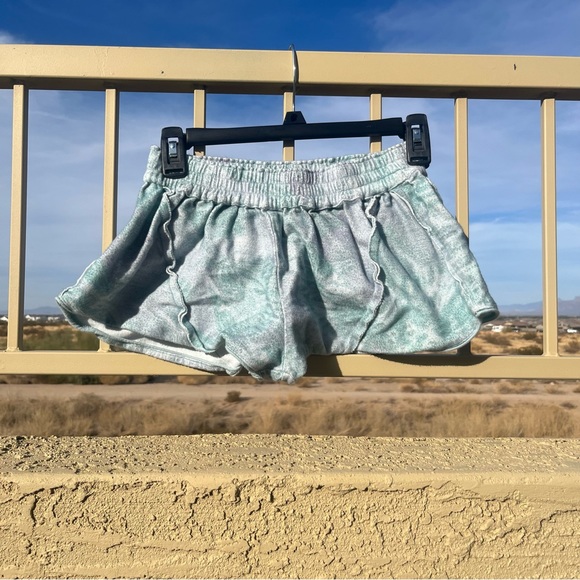 Urban Outfitters Dolphin Shorts - Picture 4 of 6